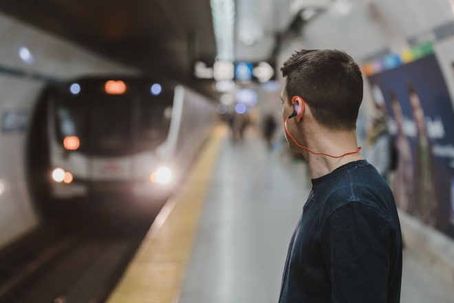 5 Marketing Podcasts We Can&#039;t Get Enough Of