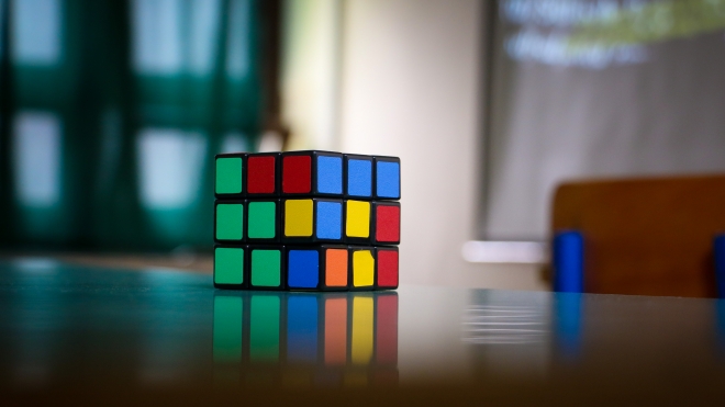 Starting a Business is Like Solving a Rubik's Cube: The Best Way to Solve It Blog