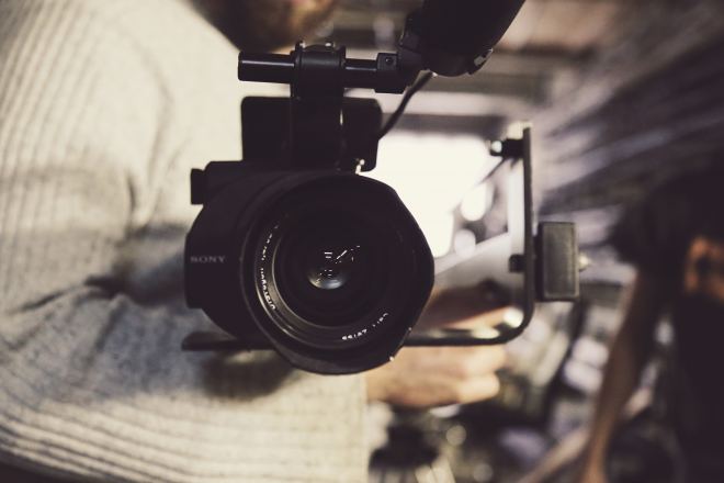 How to Keep Up in the Age of Video Blog