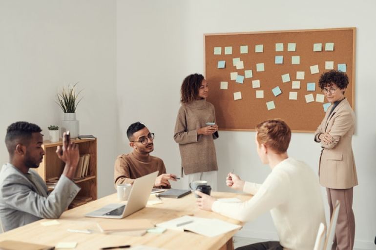How a Digital Transformation Can Align Marketing and Sales Efforts Blog