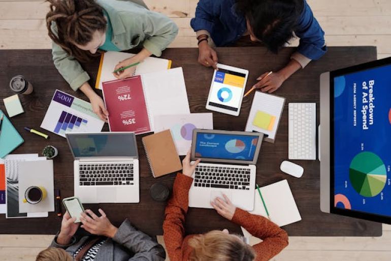 How to Adjust Your Retail Marketing Strategy for a Market Downturn Blog